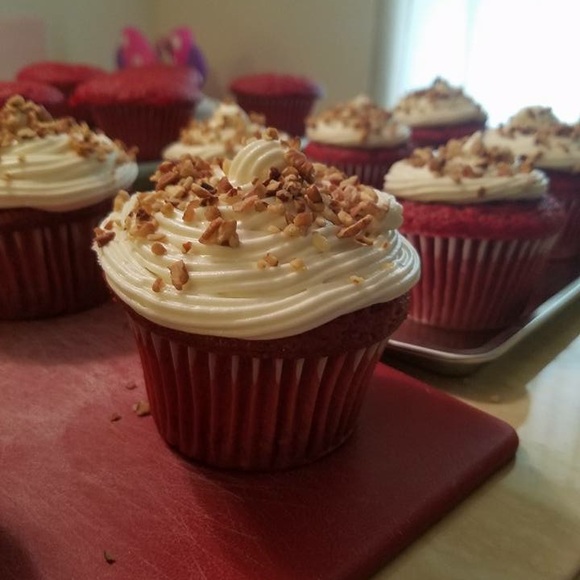 Meet your Posher, Jocelyn - Picture 1 of 1